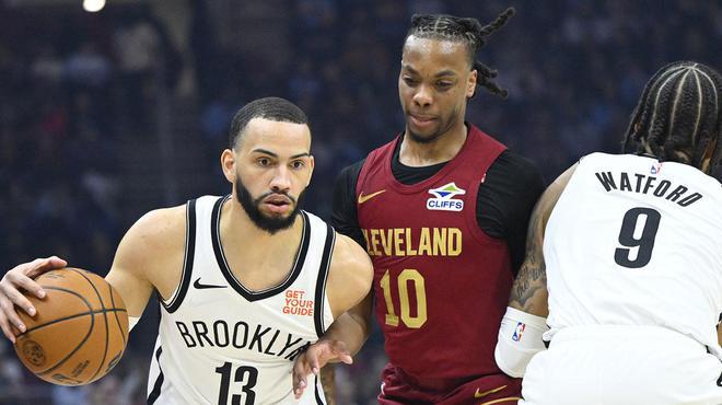 每位球员都 每位球员都