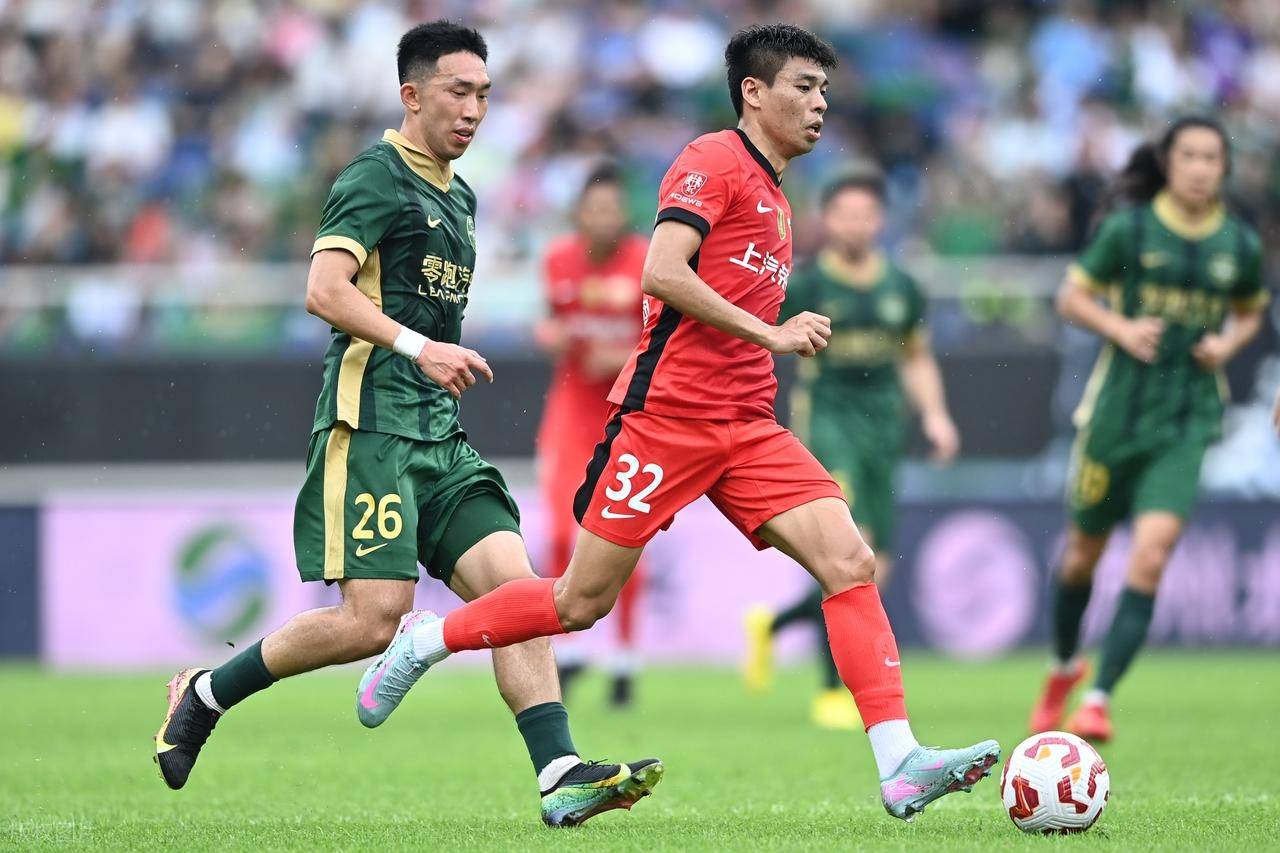 队向外界展 队向外界展