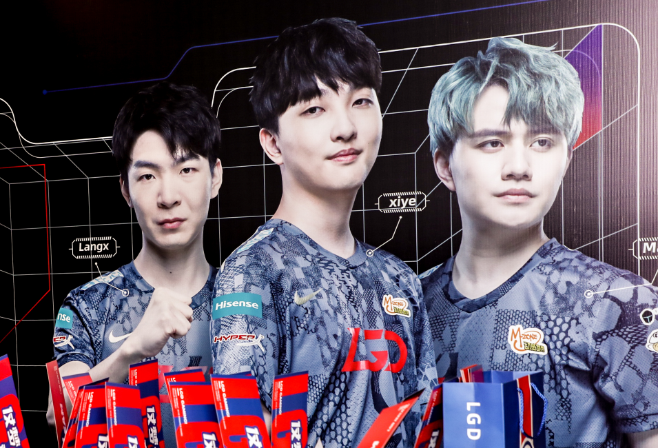 发球压制 发球压制